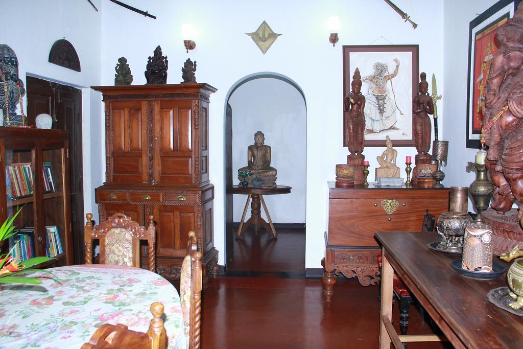 Traditional Kandyan House Exteriör bild